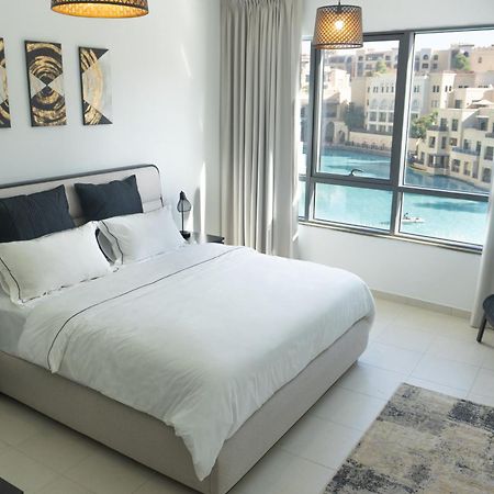 Downtown Oasis, Burj Khalifa Views, Luxury Amenities Lägenhet Dubai Exteriör bild