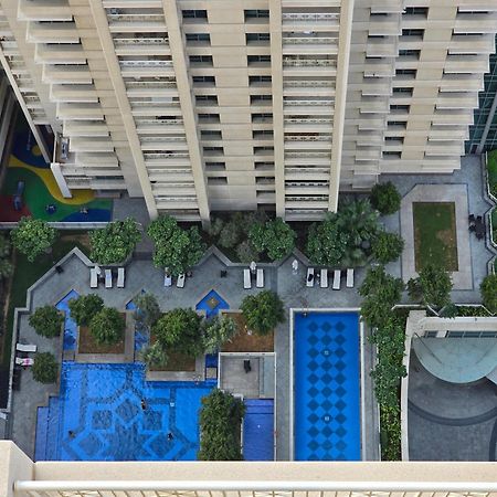 Downtown Oasis, Burj Khalifa Views, Luxury Amenities Lägenhet Dubai Exteriör bild