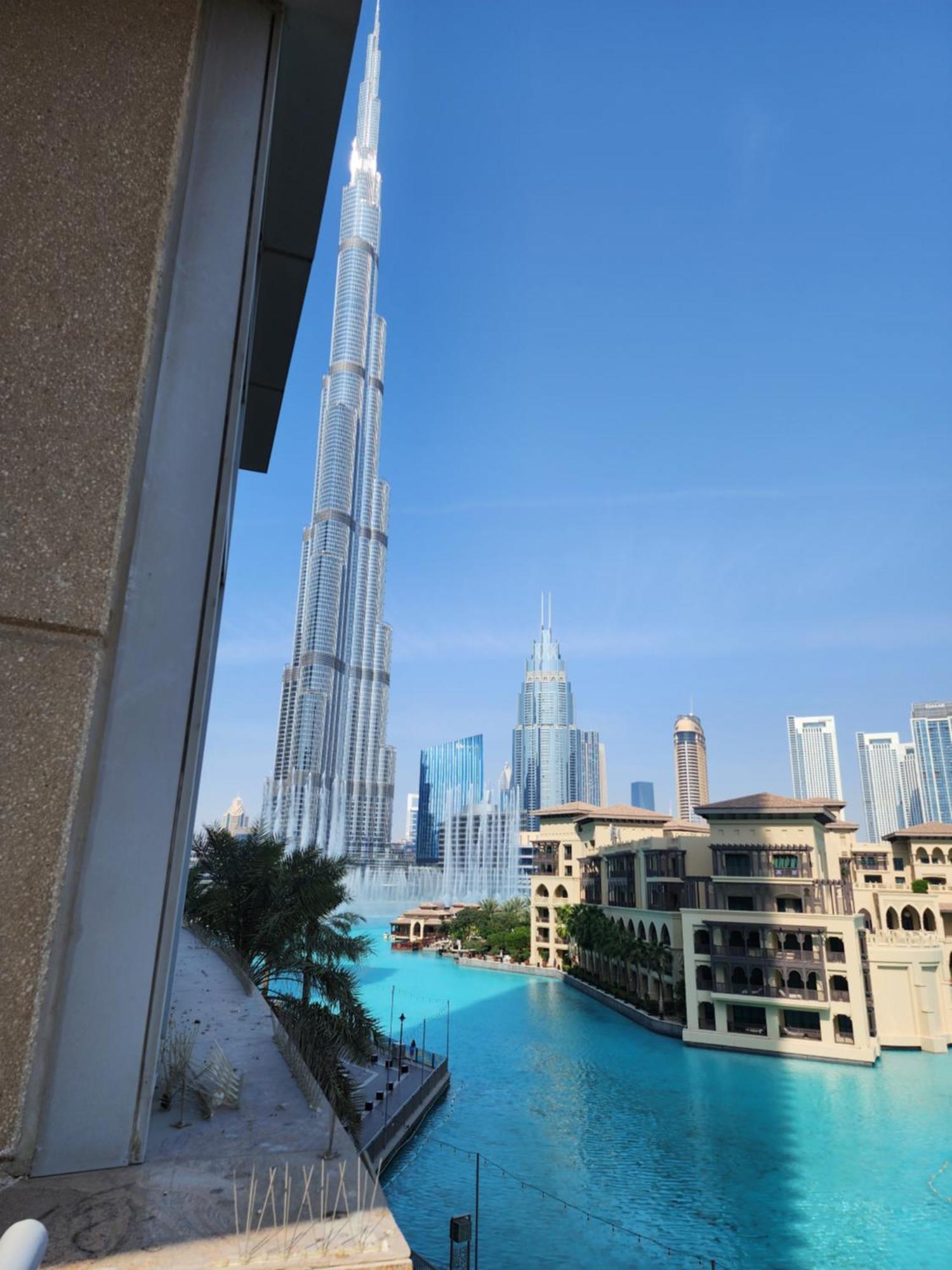 Downtown Oasis, Burj Khalifa Views, Luxury Amenities Lägenhet Dubai Exteriör bild