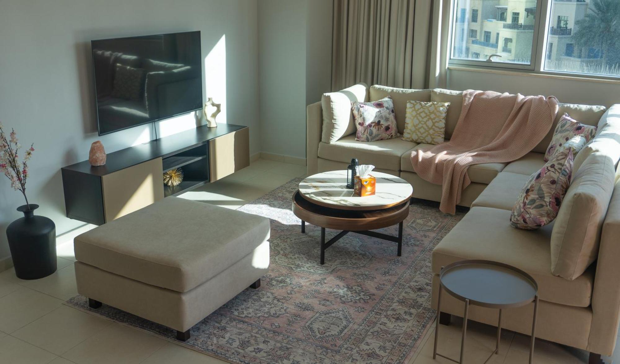 Downtown Oasis, Burj Khalifa Views, Luxury Amenities Lägenhet Dubai Exteriör bild