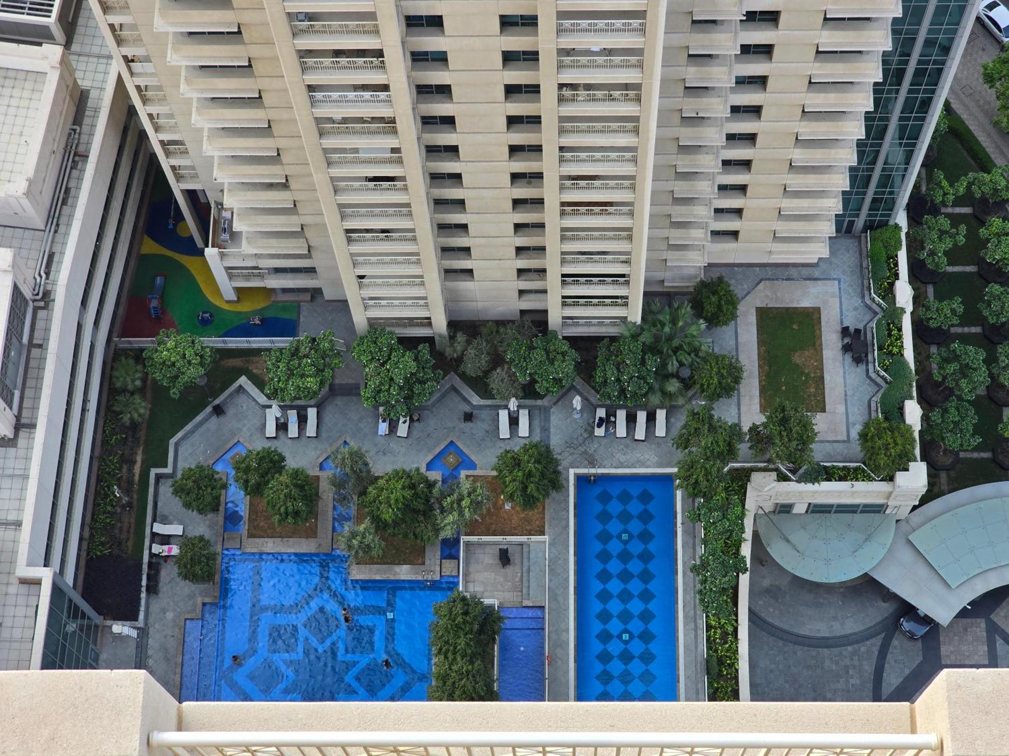 Downtown Oasis, Burj Khalifa Views, Luxury Amenities Lägenhet Dubai Exteriör bild